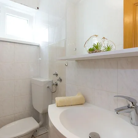 Tamaris D Direkt Am By Interhome * Cizici