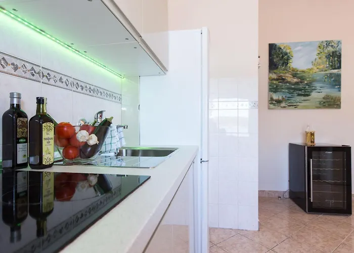 Tamaris D Direkt Am By Interhome *
